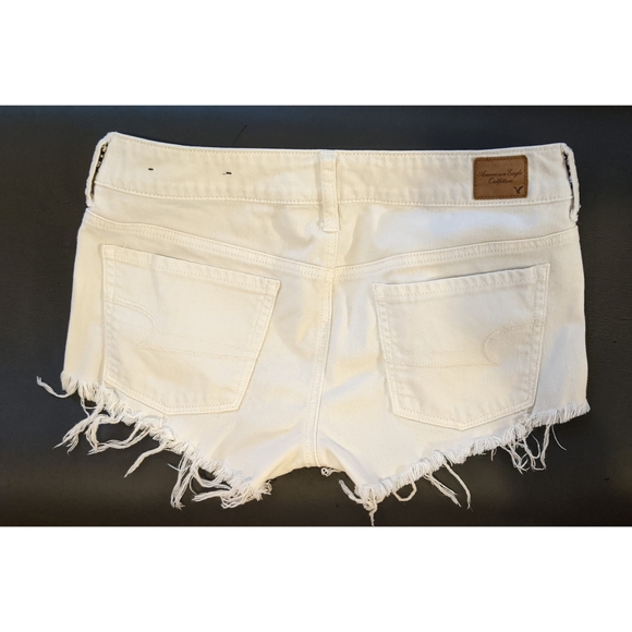 American Eagle white denim shorts - Picture 2 of 5